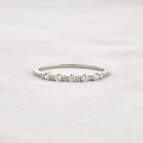 Moissanite Diamond Round Cut Fancy Band For Her