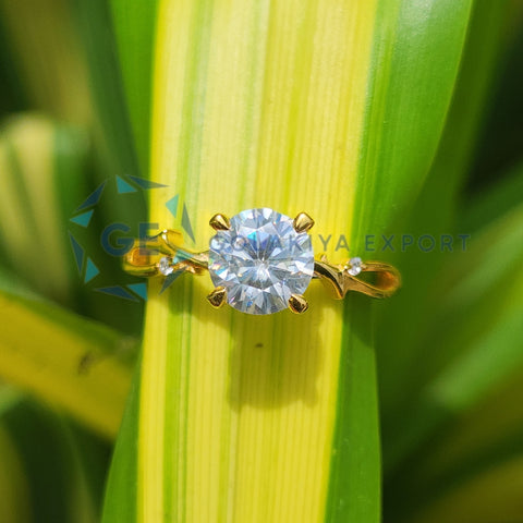 Yellow Gold Vintage Art Deco Round Cut Lab Grown Diamond Ring