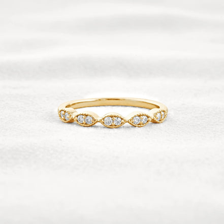Round Cut Moissnaite Art Deco Wedding Band