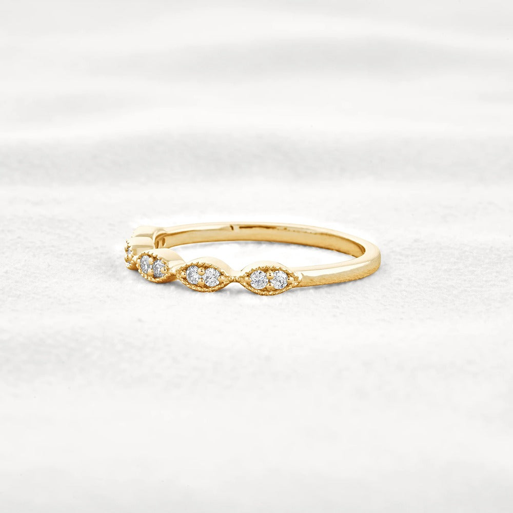 Round Cut Moissnaite Art Deco Wedding Band