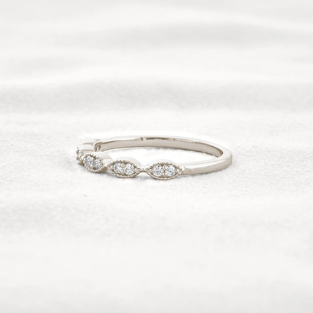 Round Cut Moissnaite Art Deco Wedding Band