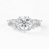 Side Accent Round Cut Colorless Moissanite Ring Set
