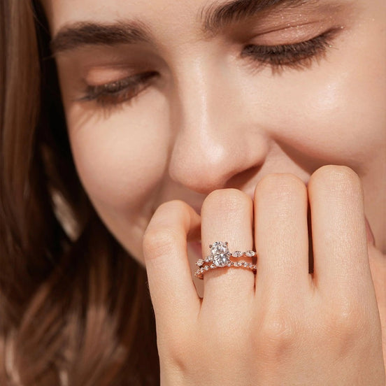 Colorless Moissanite Five Stone Oval Cut Bridal Ring Set For Women