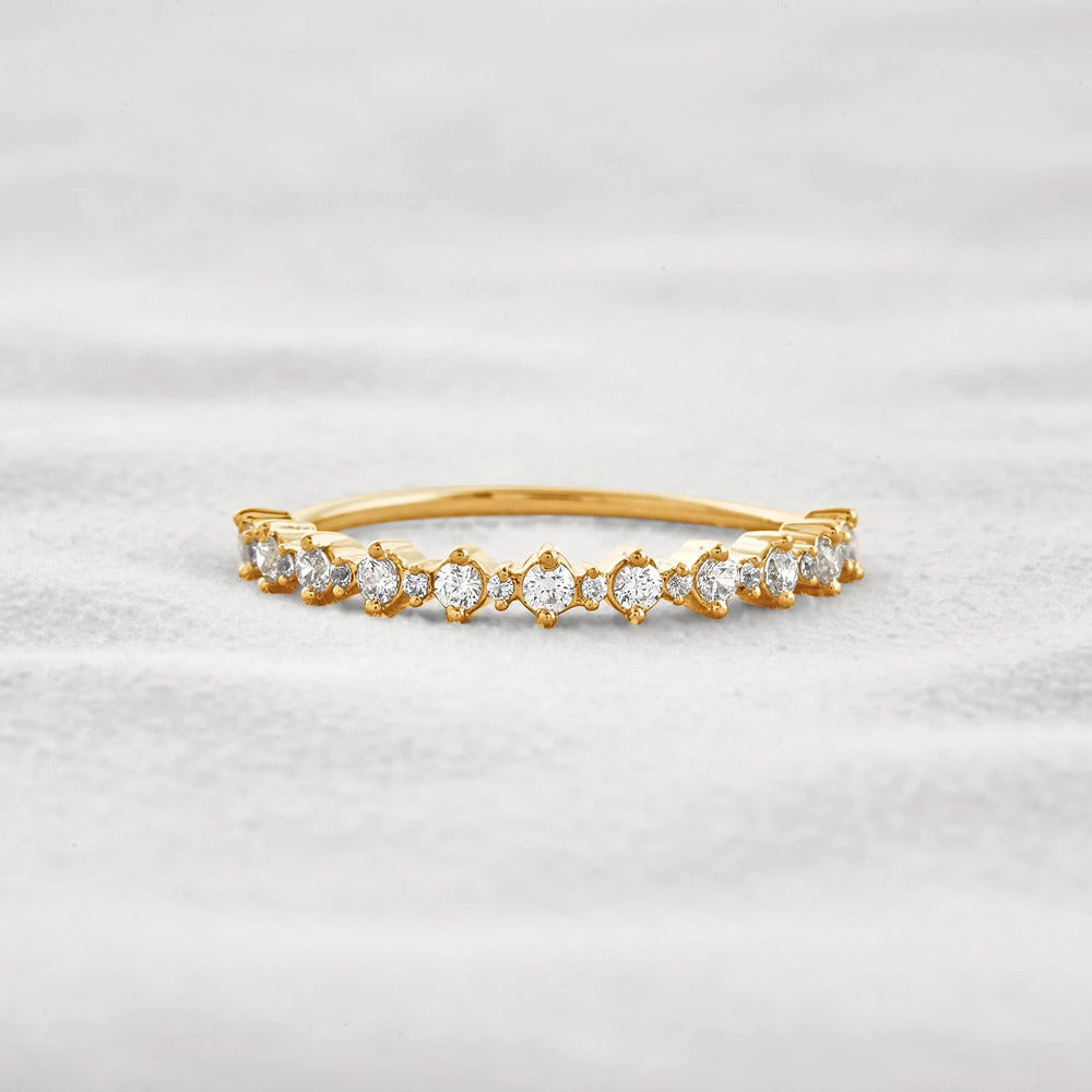 D Color Moissnaite Round Cut Half Eternity Band