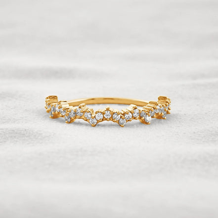 Moissanite Crown Style Round Cut Band
