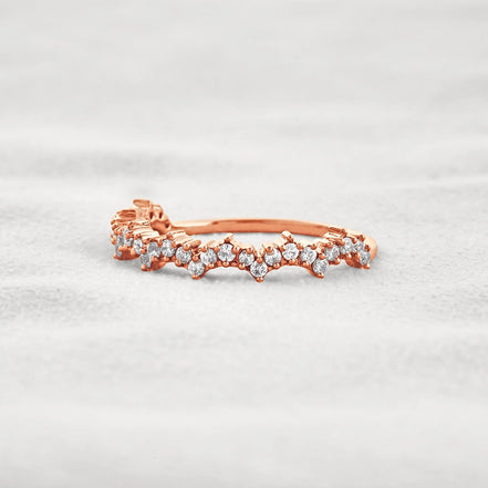 Moissanite Crown Style Round Cut Band