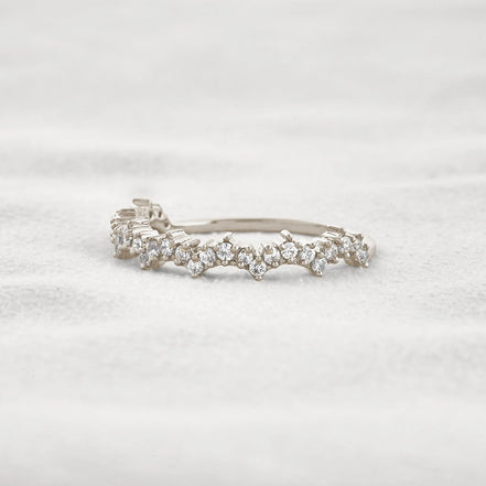 Moissanite Crown Style Round Cut Band