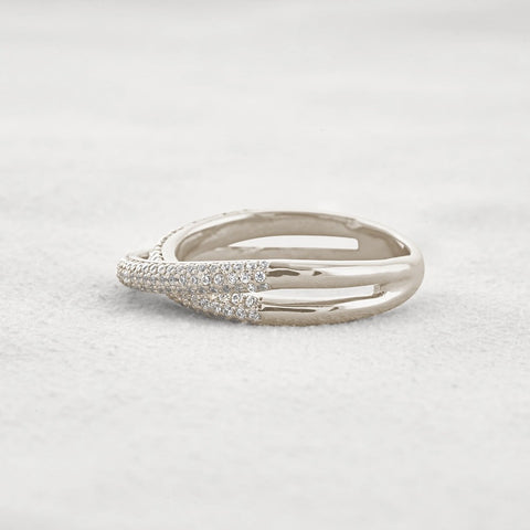 Colorless Moissnaite Criss Cross Round Cut Band For Her
