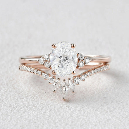 D Color Moissnaite Oval Cut Seven Stone Wedding Ring Set