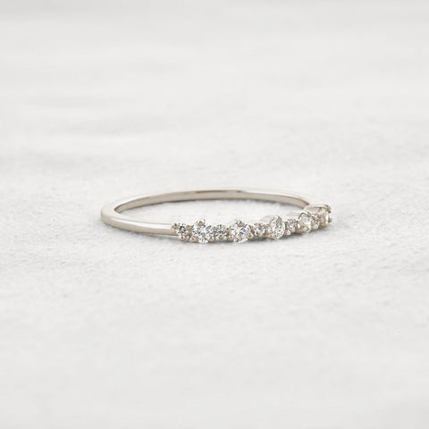 Moissanite Diamond Round Cut Fancy Band For Her