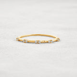 Unique Style Round Cut Moissnaite Diamond Wedding Band