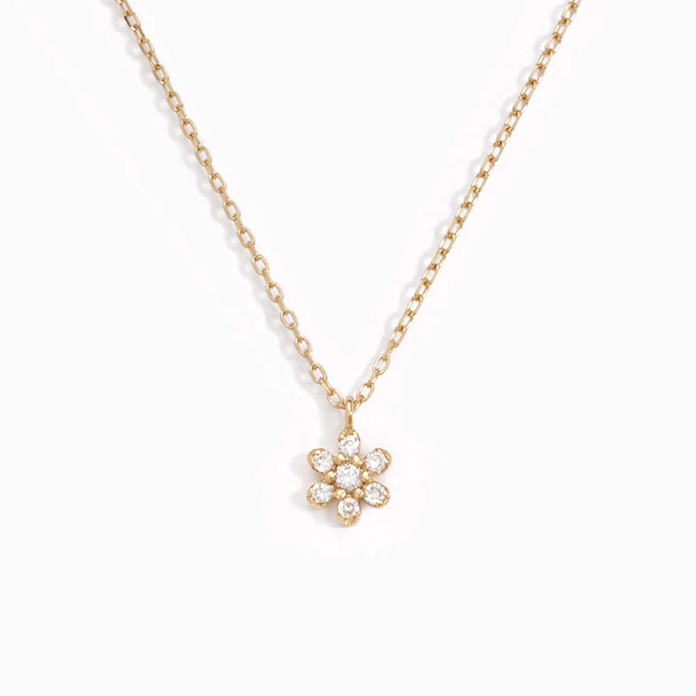 Round Brilliant Cut Moissnaite Flower Shape Fancy Pendant