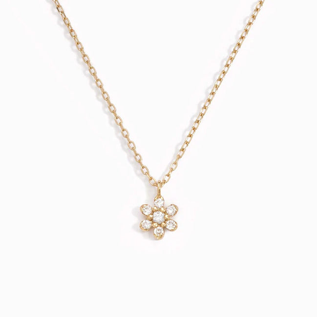 Round Brilliant Cut Moissnaite Flower Shape Fancy Pendant