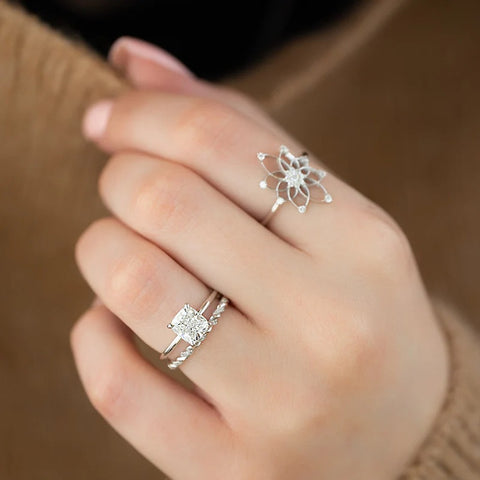 925 Sterling Silver Twisted Round Cut Moissanite Wedding Band