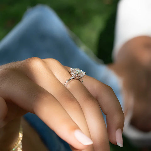 VVS1 Clarity Moissanite Princess Cut Hidden Accent Engagement Ring