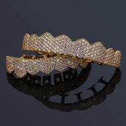Iced Out Colorless Moissanite Sharp Teeth Grillz