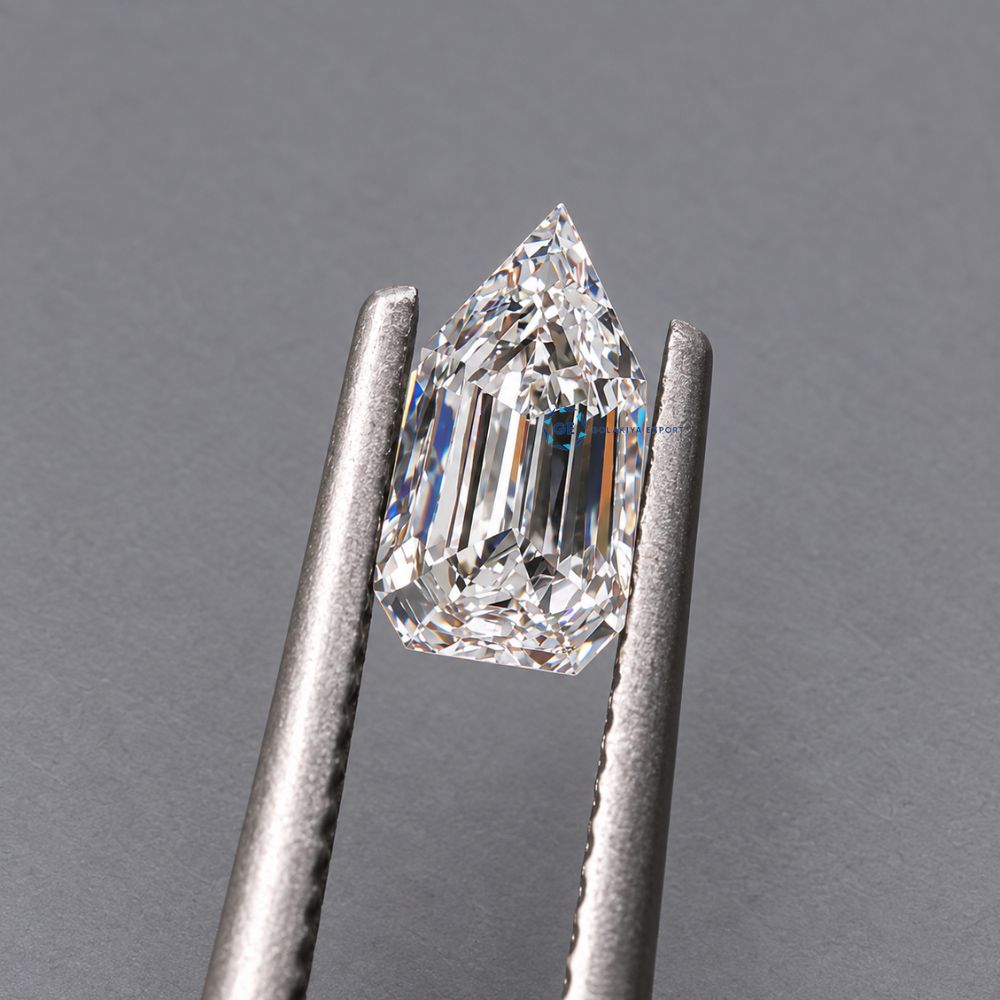 Bullet Cut Lab Grown Diamond, CVD Diamond, IGI Certified Diamond