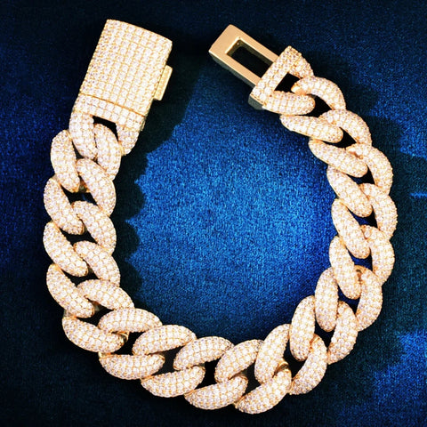 Cuban Link Iced Out Moissanite Diamond Bracelet