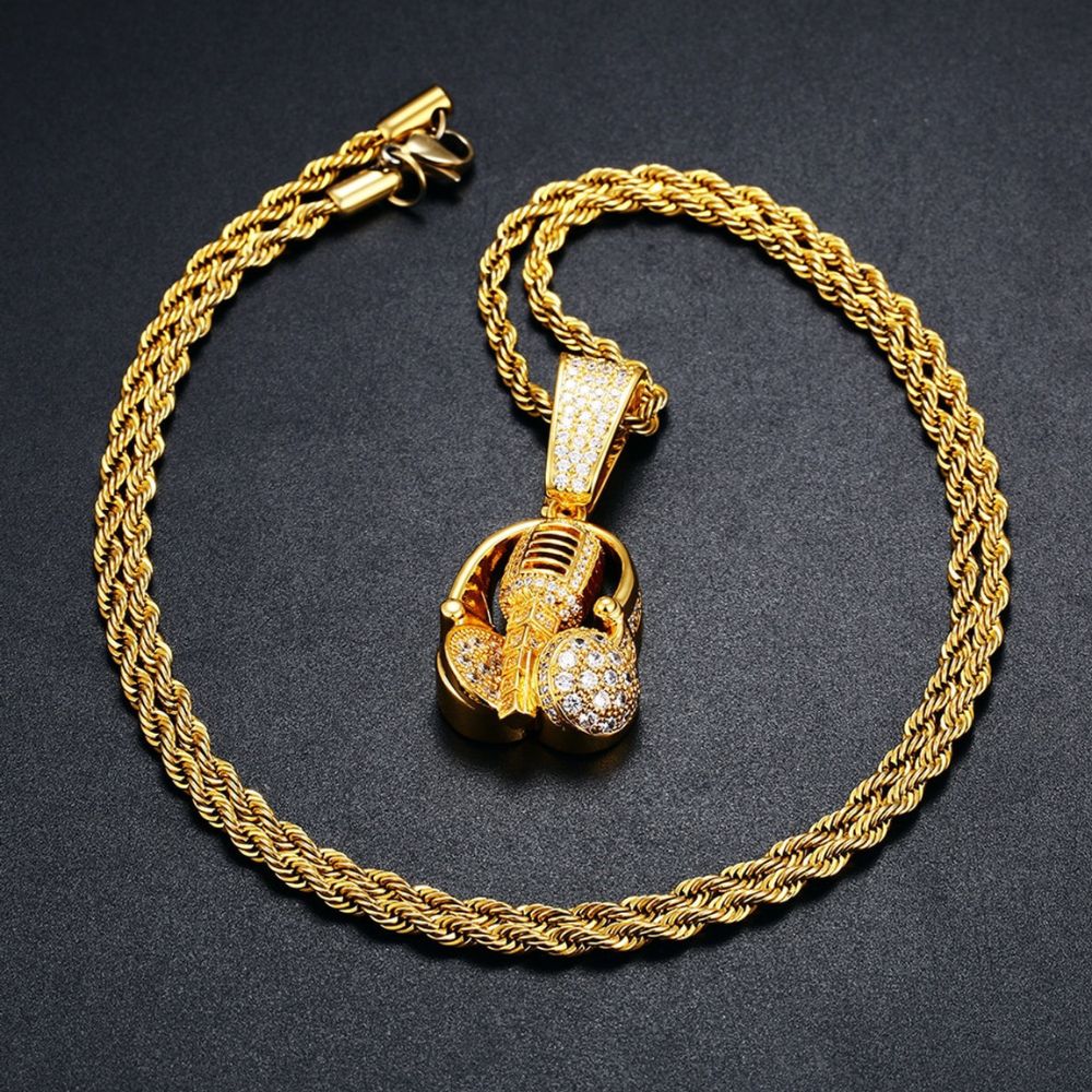 Rock Music Headphones Iced Out Moissanite Pendant