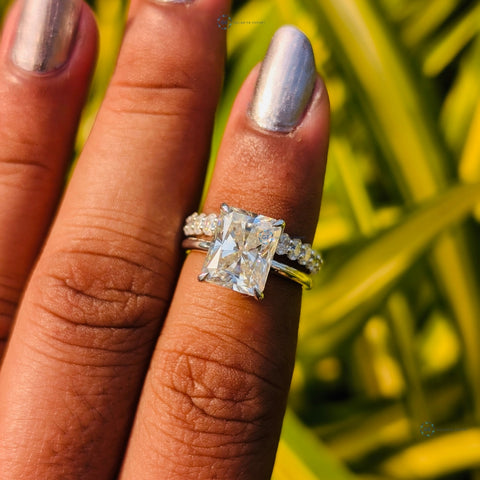VVS1 Lab Grown Diamond Radiant Cut Hidden Halo Ring