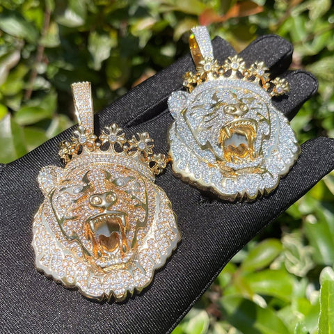 Moissanite Diamond Iced Out Lion Crown Pendant Necklace For Men