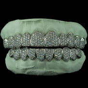 Stylish Iced Out Moissanite Luxury Hip Hop Custom Grillz