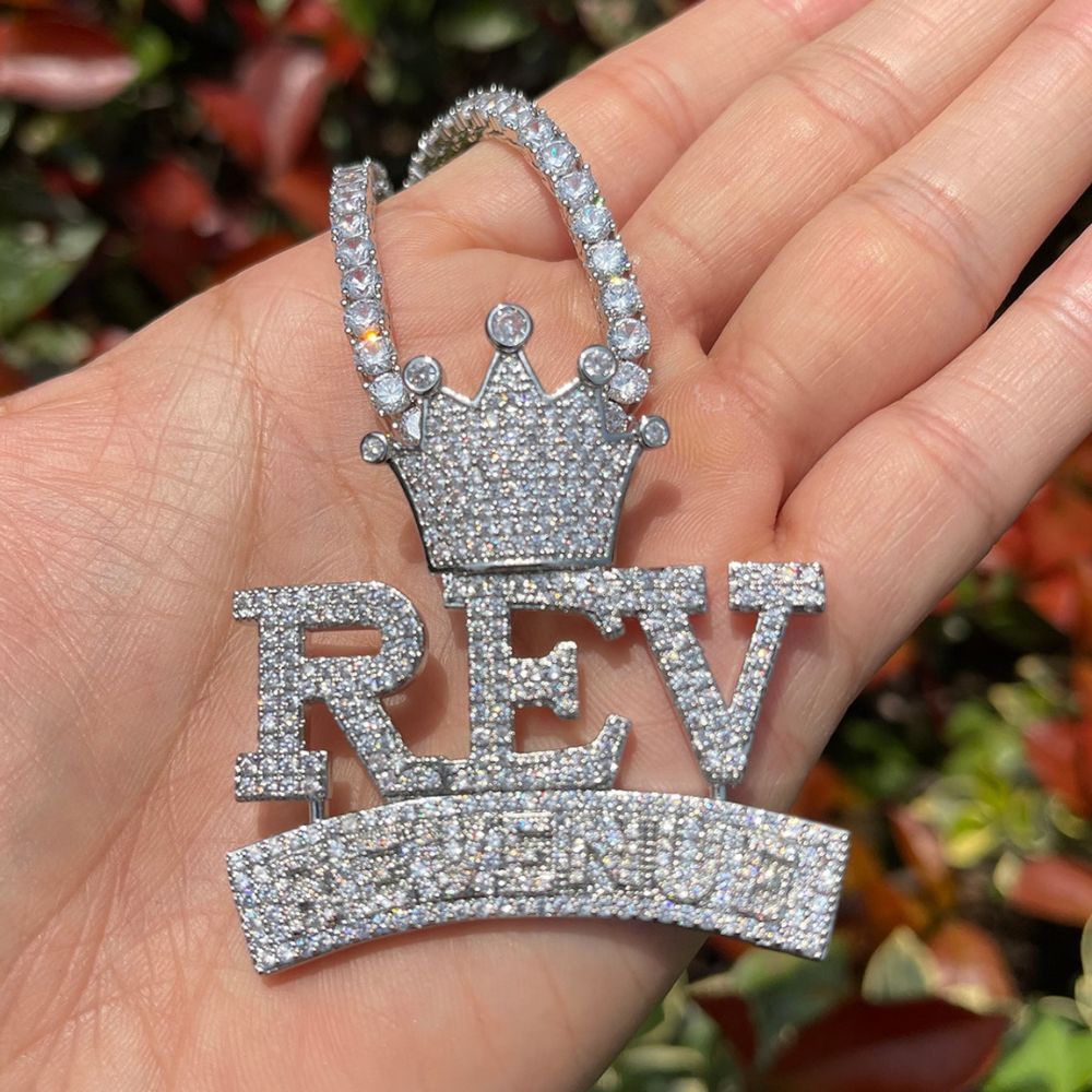 Round Cut Moissanite Diamond Luxury Pendant For Him