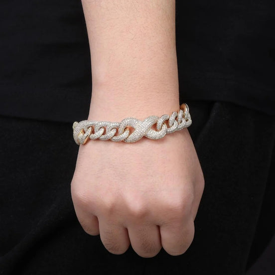 Infiniy Link Iced Out Moissanite Unisex Bracelet