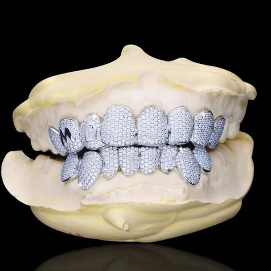 Custom Latter Moissanite Diamond 8 Top 8 Bottom Grillz