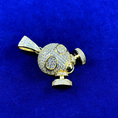 Men's Iced Out Moissanite Hip Hop Skull Gas Mask Pendant