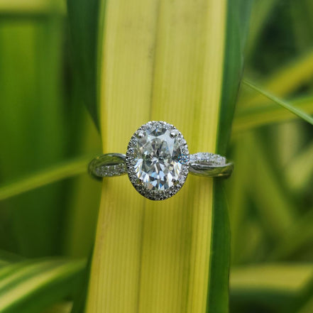 Lab Grown Oval Cut Halo Engagement Ring With Twisted Band