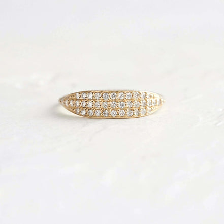 Round Cut Moissanite Unique Wedding Band For Women