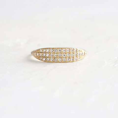 Round Cut Moissanite Unique Wedding Band For Women