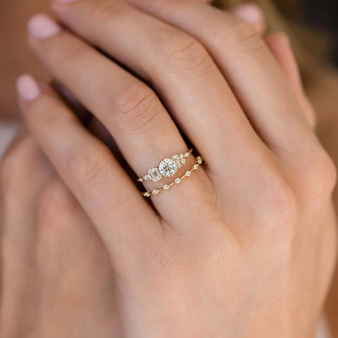 Round Cut Unique Moissanite Engagement Ring