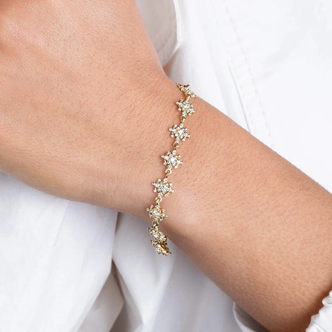 Round Cut Moissanite Flower Shape Tennis Bracelet For Women