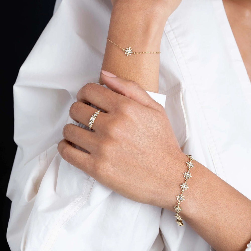 Round Cut Moissanite Flower Shape Tennis Bracelet For Women