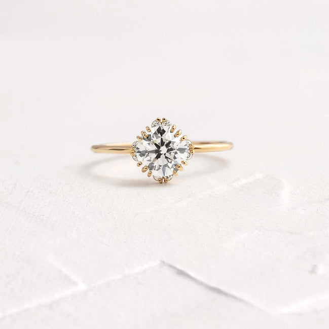 Round Cut Halo Moissanite Engagement Ring