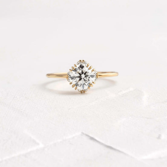 Round Cut Halo Moissanite Engagement Ring