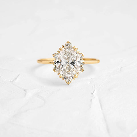 Oval Cut Vintage Halo Moissanite Engagement Wedding Ring