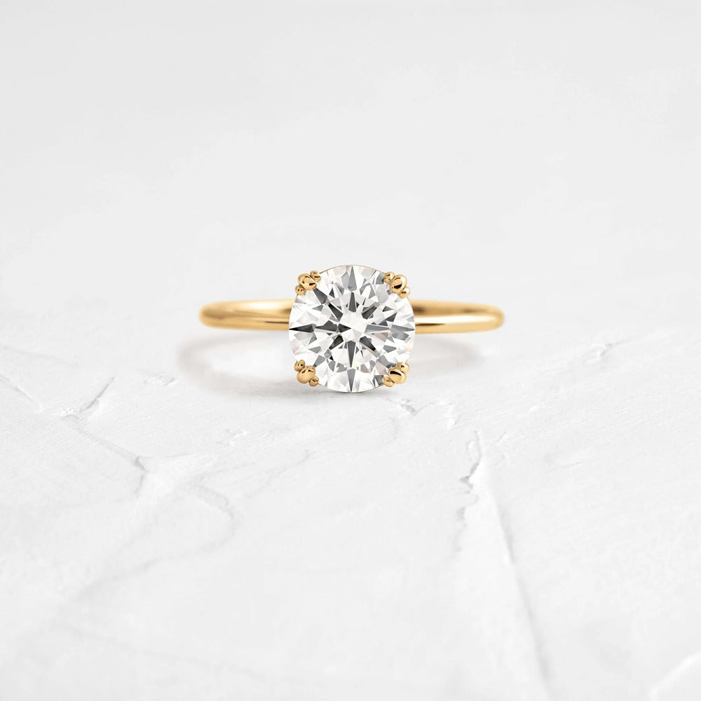 Round Cut Solitaire Moissanite Promise Ring