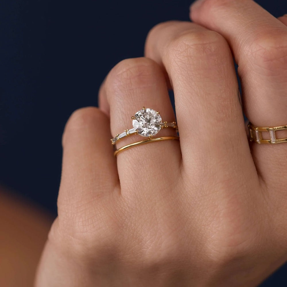 Round Cut D Color Moissanite Unique Style Engagement Ring