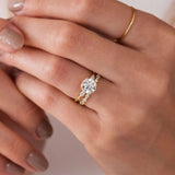 VVS1 Moissanite Round Cut Cluster Engagement Ring