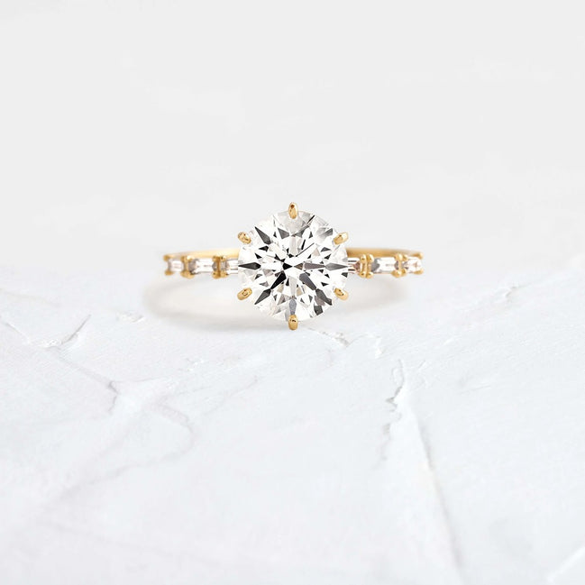 Round Cut D Color Moissanite Unique Style Engagement Ring