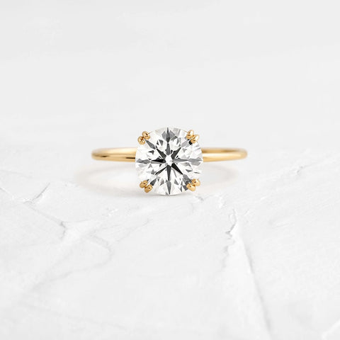Solitaire Round Cut Moissanite D Color Engagement Ring
