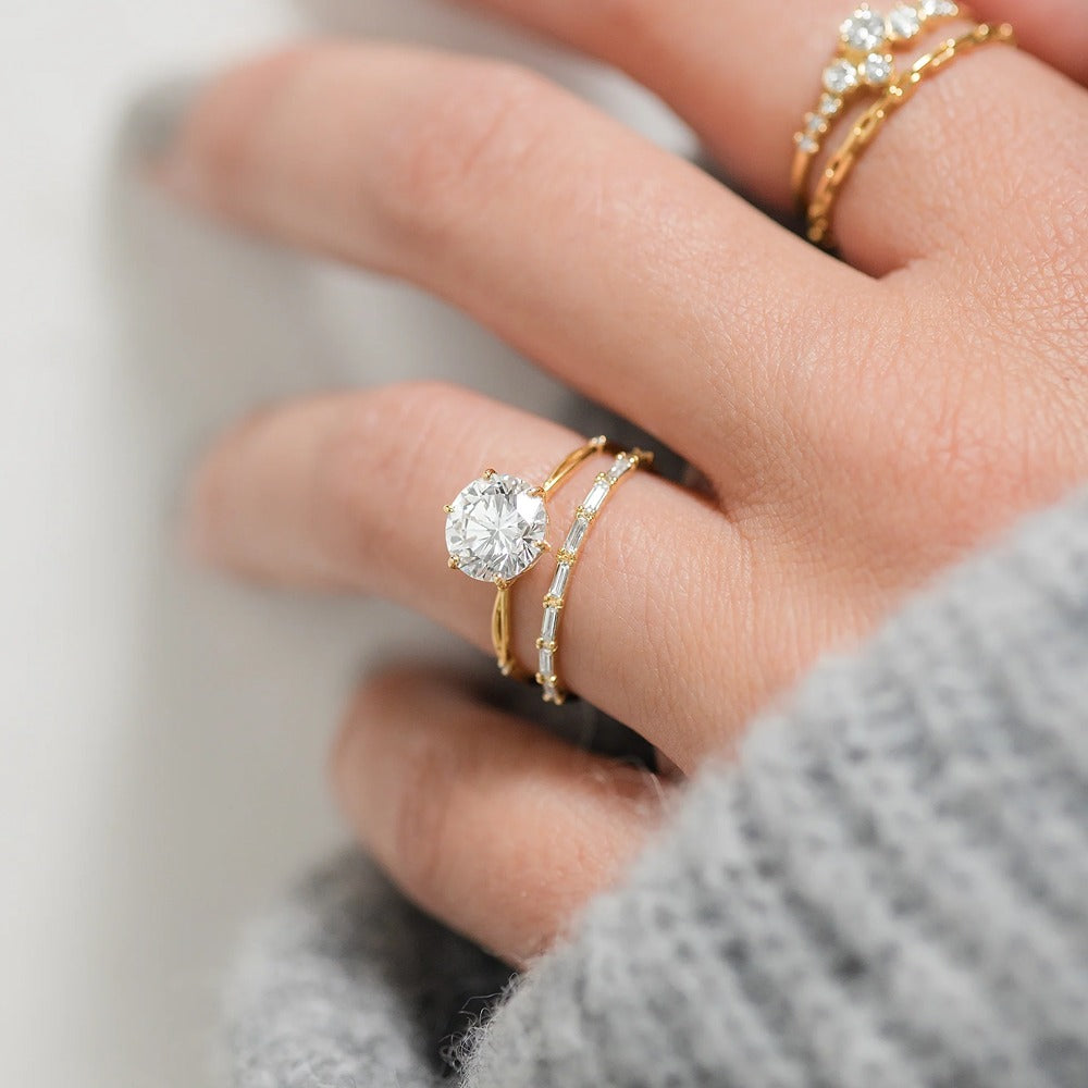 Moissanite Round Cut Solitaire With Side Accent Wedding Ring