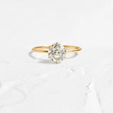 Solitaire Round Cut Moissanite Engagement Ring