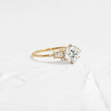 VVS1 Moissanite Vintage Round Cut Engagement Ring