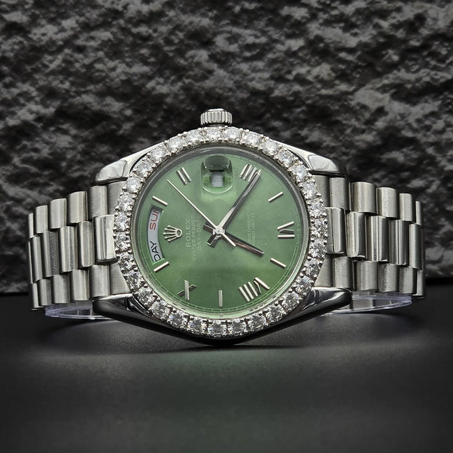 Green Color Moissanite Diamond Classic Watch