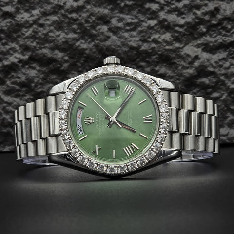 Green Color Moissanite Diamond Classic Watch