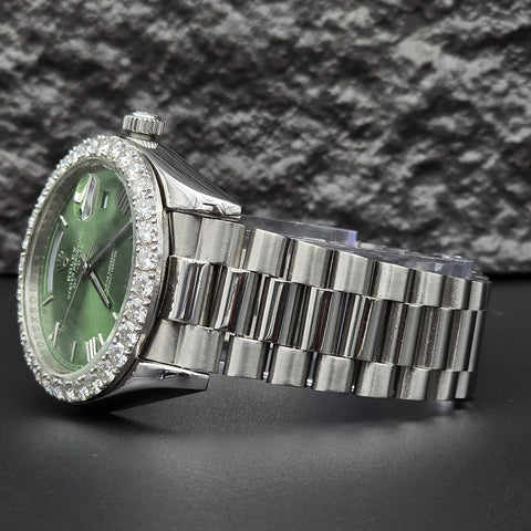 Green Color Moissanite Diamond Classic Watch